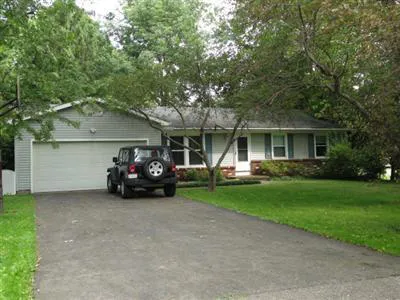 389 Green Hill Dr